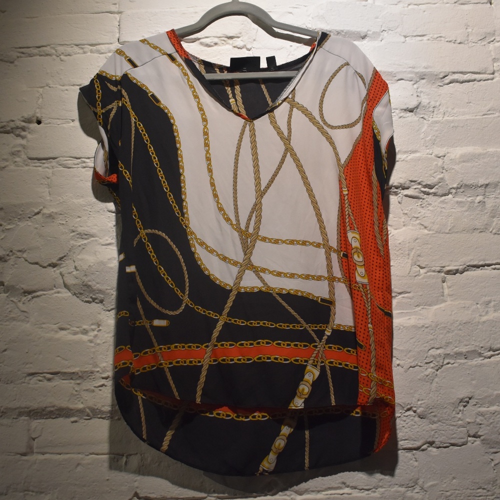 Trendy Chain and Link Blouse